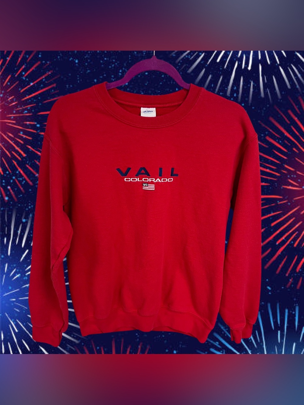 Vintage embroidered Vail Colorado red American flag crewneck sweater